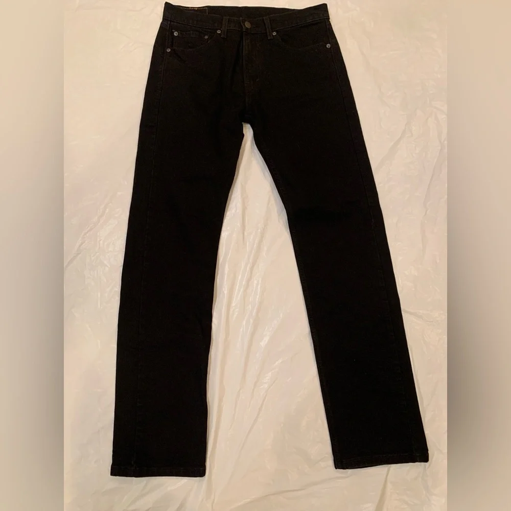 Levi's 501 Original Fit Dark Wash Button Fly Men's Jeans 30x32
